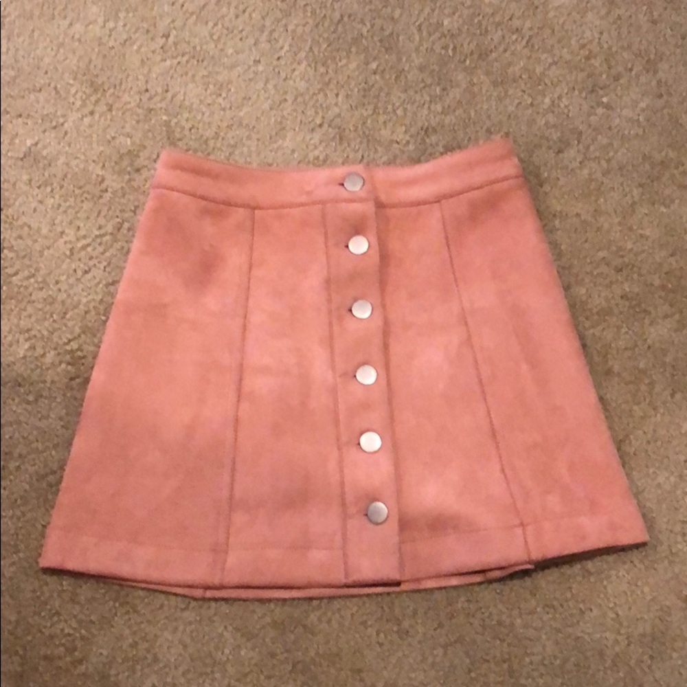 NWOT pink suede skirt forever 21